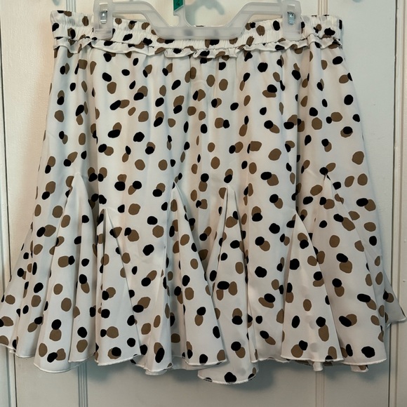 Chic Soul Dotted Mini Skirt XL - Picture 2 of 3